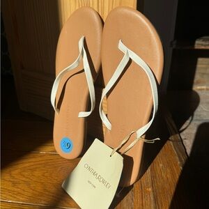 Cynthia Rowley Flip Flops 🩴